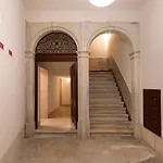 Charm 2bdr With River View By Lovelystay Appartement