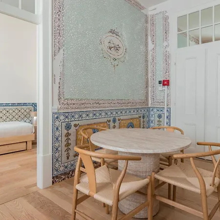 Charm 2bdr With River View By Lovelystay